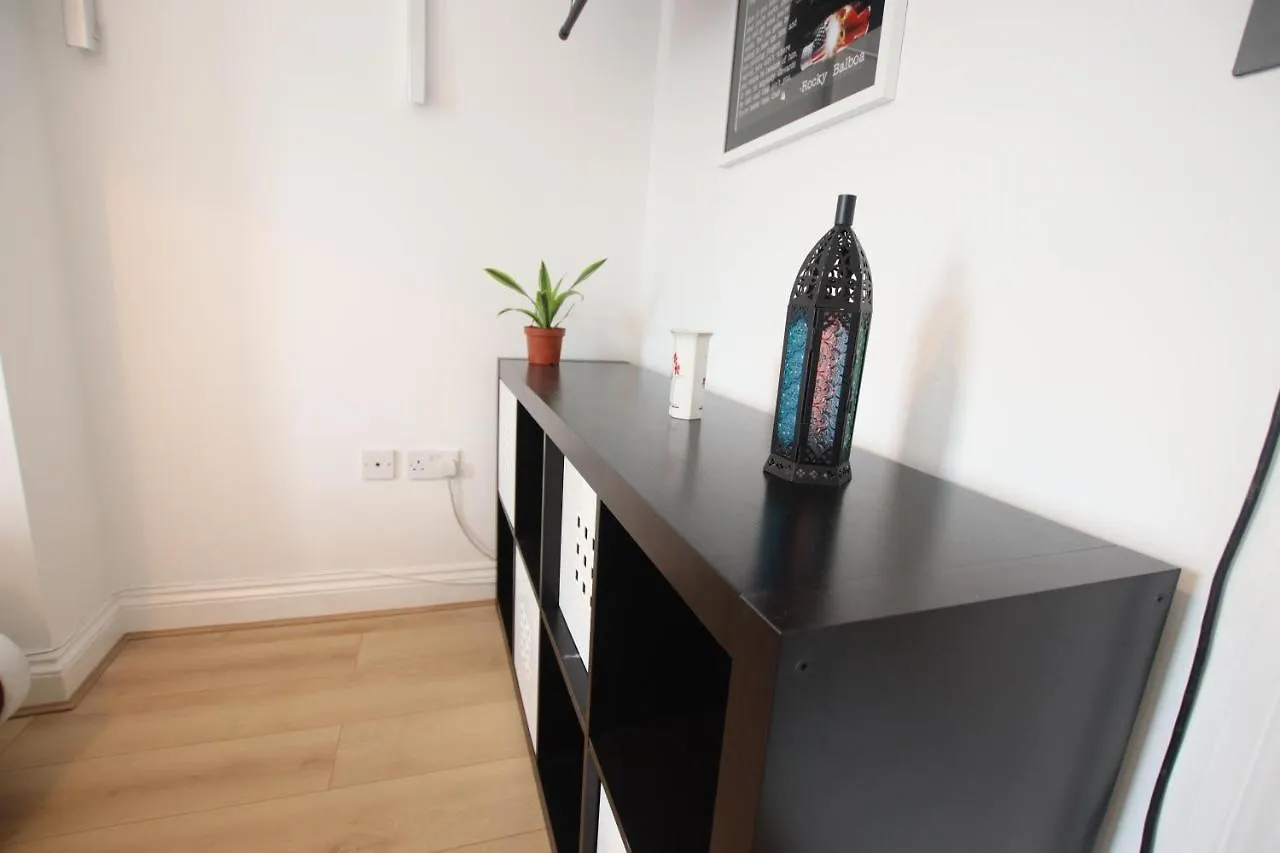 Contemporary 2 Bed Flat In Bristol, Free Parking! Apartment United Kingdom